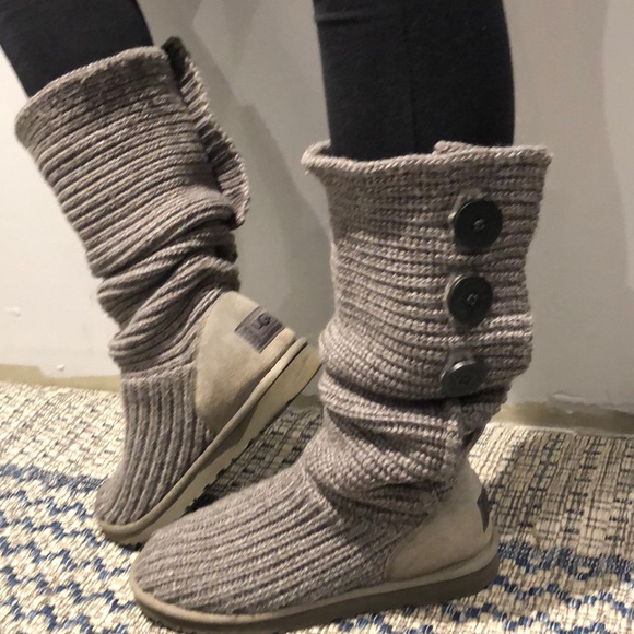 Women’s grey knit Ugg boots - Picture 3 of 4